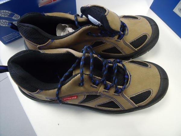 Safety shoes