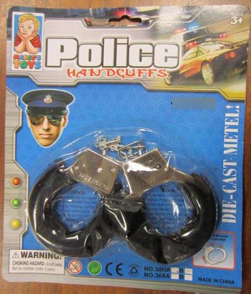 Toy handcuffs