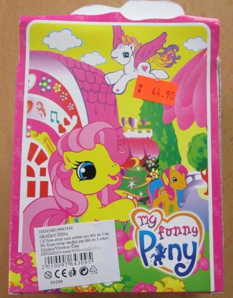 Plastic toy set