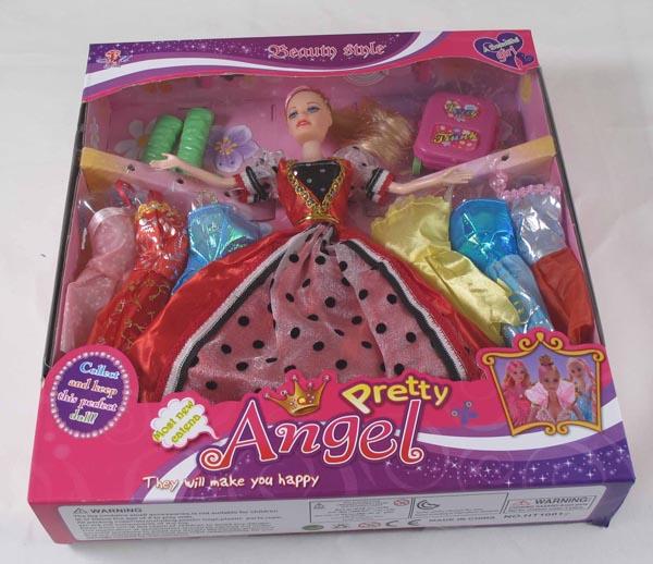 Plastic doll set