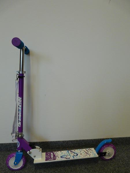 Kick scooter