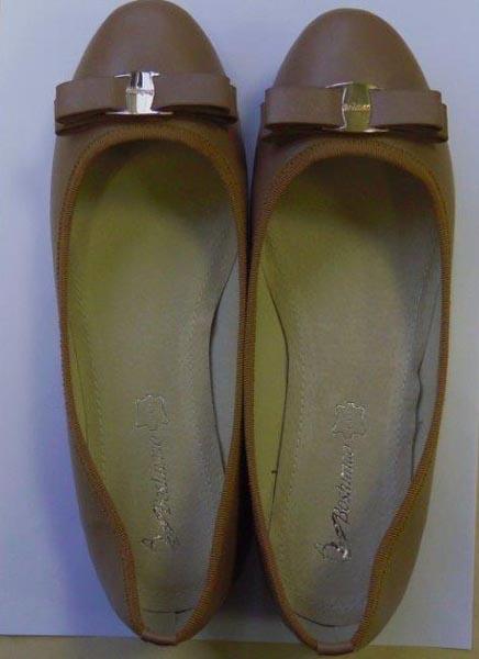 Women's shoes