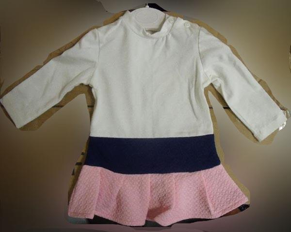 Babies' clothes