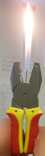 Novelty lighter