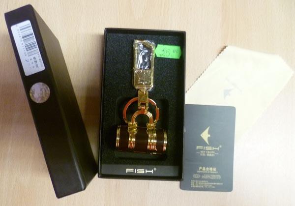 Novelty lighter