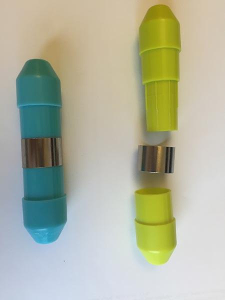 Magnetic construction toy