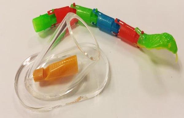 Whistle in the form of a snake