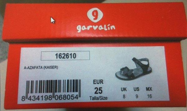 Girls' sandals