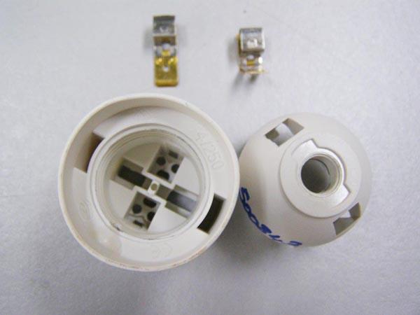 Lamp socket