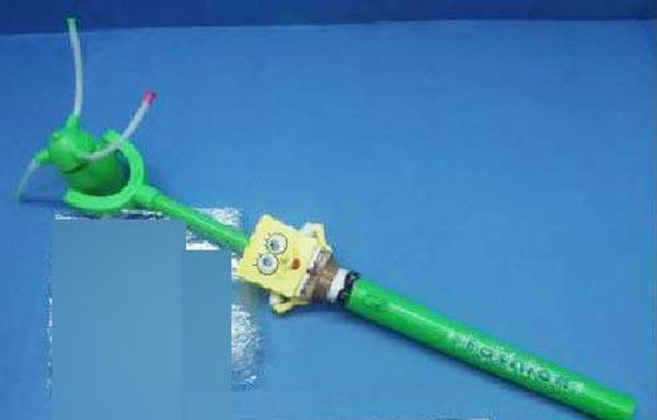 Plastic fan