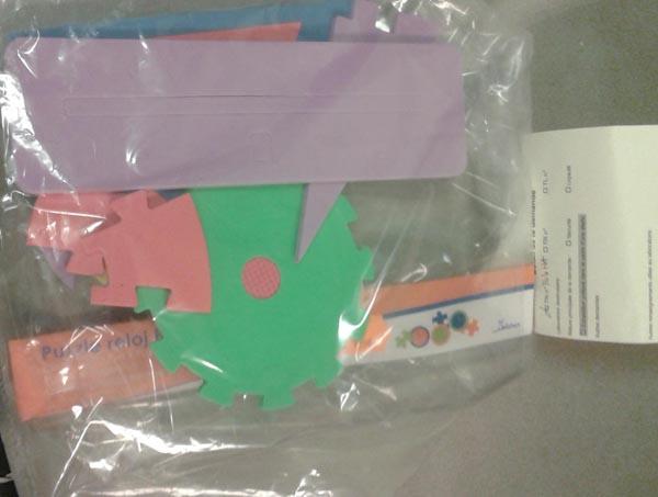 Toy puzzle clock