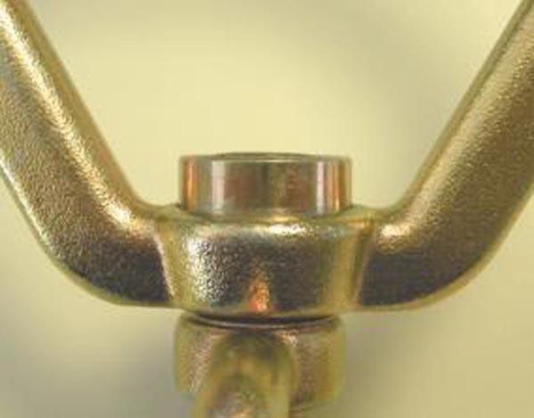 Anchorage clamp for steel girders