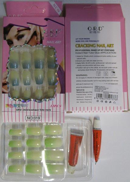 False nails