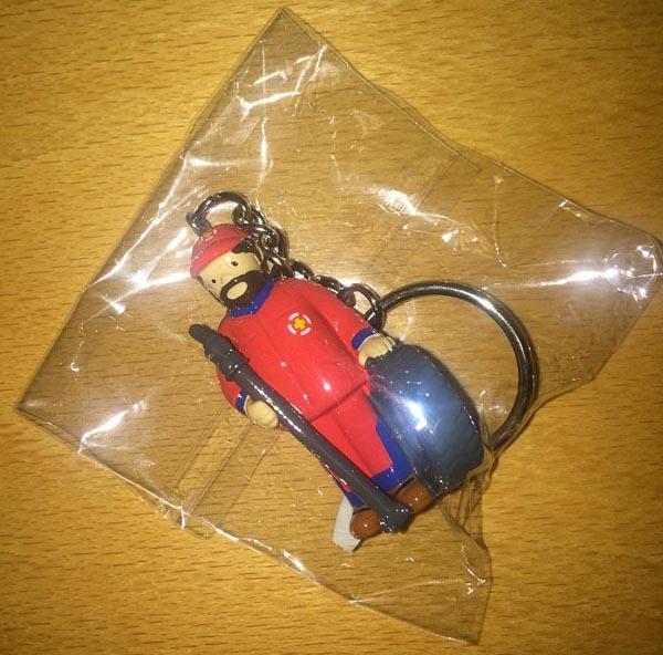 Key-ring with play figure