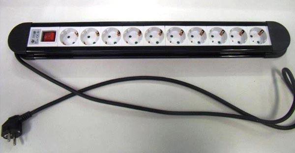 Mains extension lead