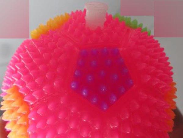 Plastic balls
