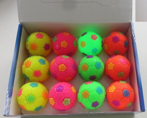Plastic balls