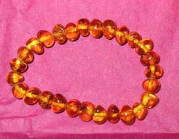 Amber jewellery for children