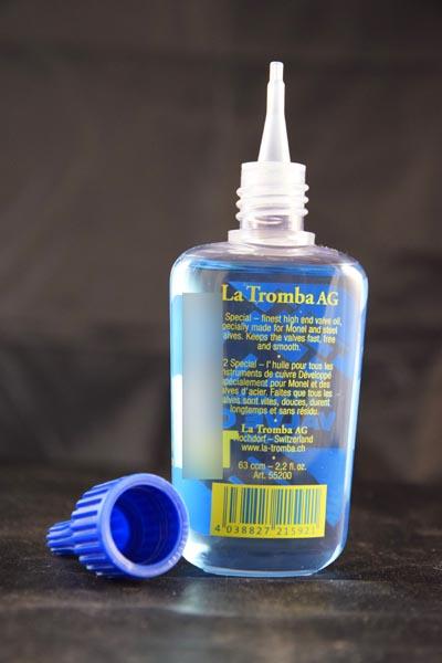 Valve oil for musical instruments
