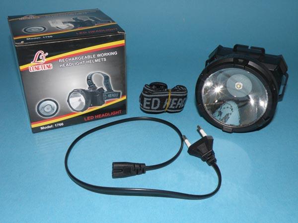 Rechargeable head torch