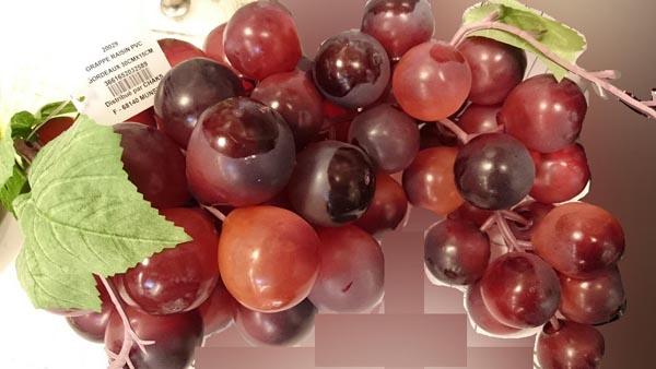 Decorative grapes