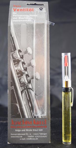 Valve oil for musical instruments