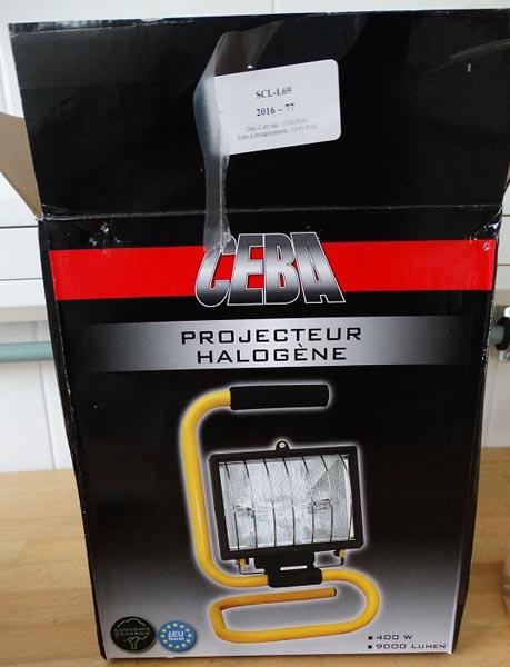 Halogen floodlight