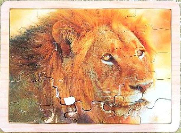 Wooden jigsaw puzzles (lion)
