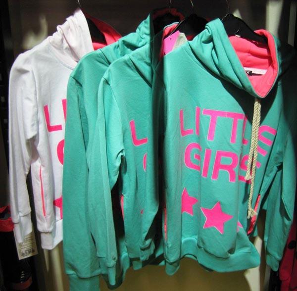 Girls' sweatshirt