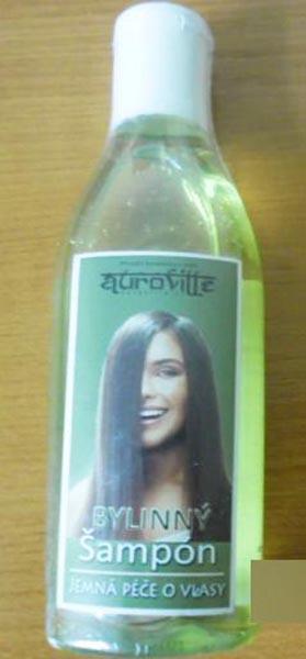 Herbal shampoo