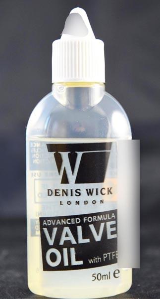 Valve oil for musical instruments
