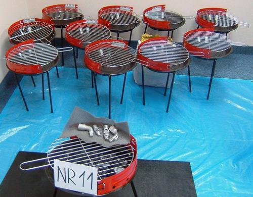 Round barbecue grill