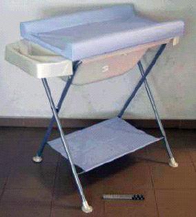 Combined baby bathing/changing unit.