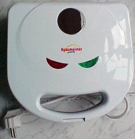 Sandwich maker.