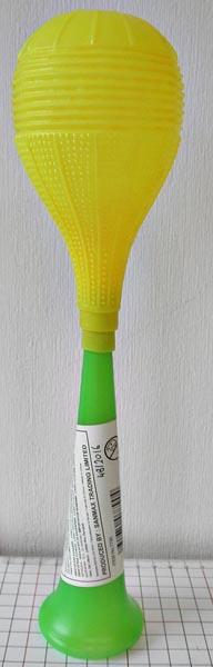 Plastic horn