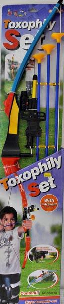 Bow and arrow play set