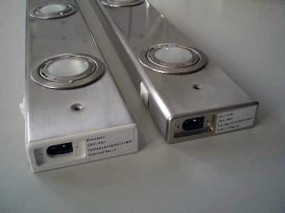 Undercupboard lighting appliances 'Paneel': 1. 2x20 W and 2. 3x20 W