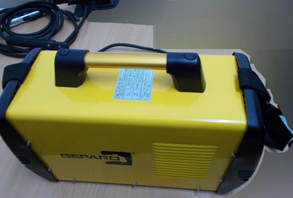 Portable welder