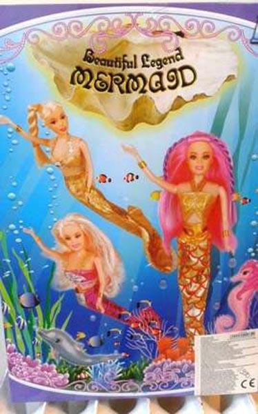 Plastic doll set