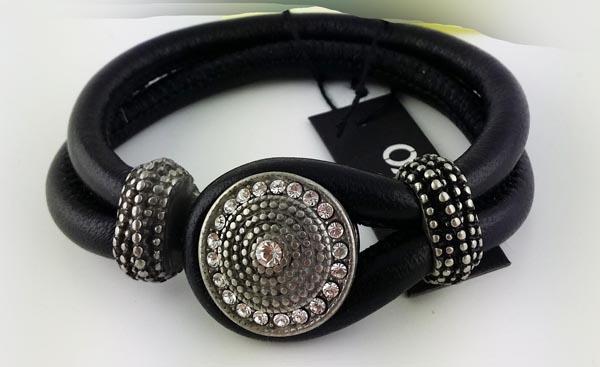 Leather bracelet