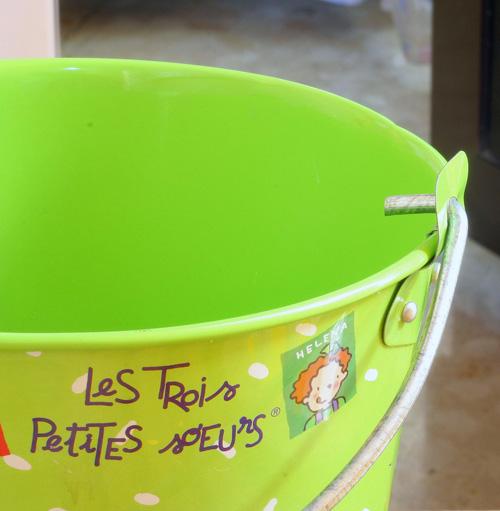 Metal bucket – 'The Triplets' bucket gift set