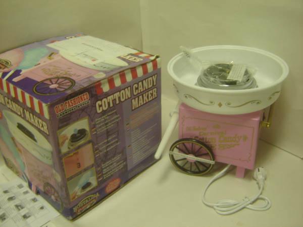 Cotton candy maker
