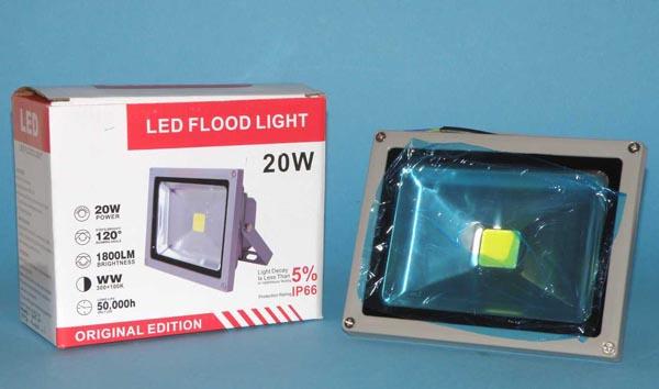 Flood light
