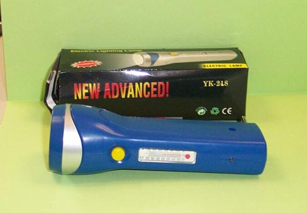 Rechargeable torch with built-in thermometer