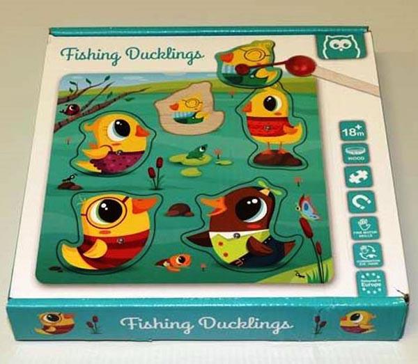 Magnetic fishing toy