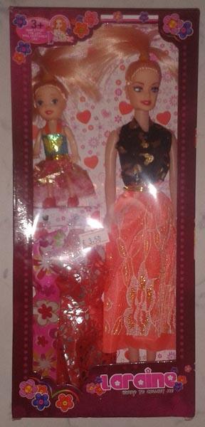 Plastic doll set