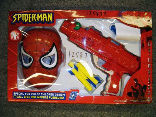 Spiderman 2 mask and soft dart gun set