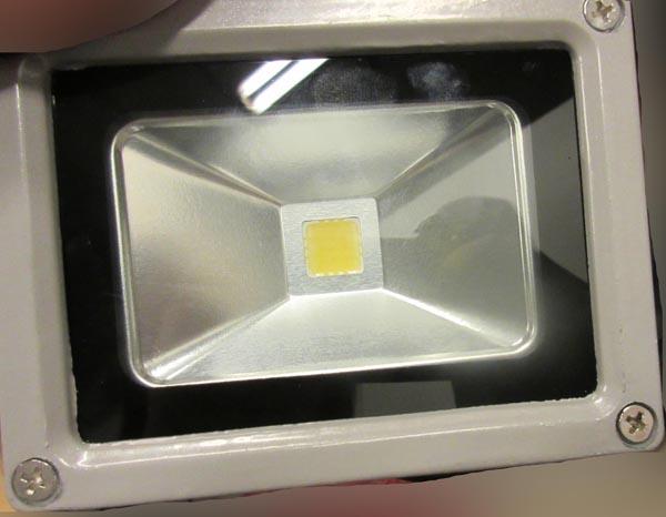 LED flood light