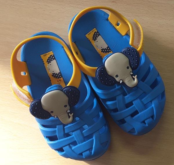 Children’s shoes