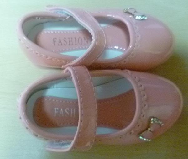 Children’s shoes